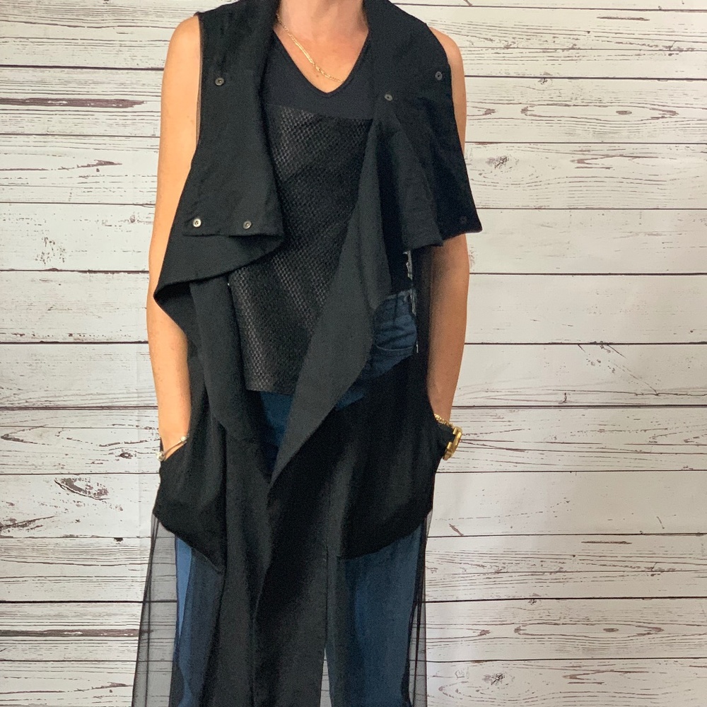 NWT long top